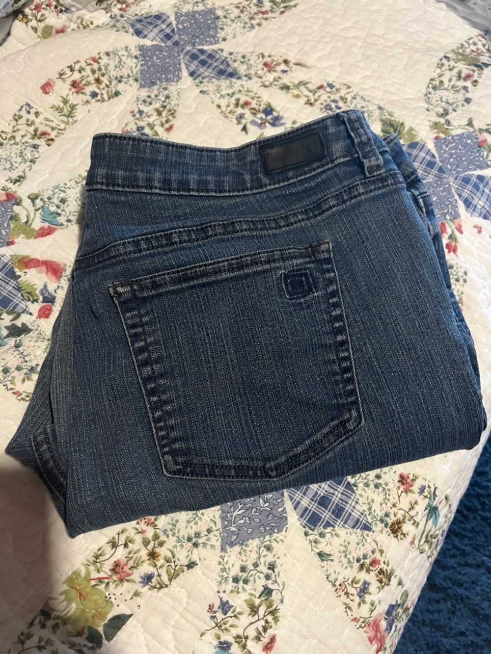 Liz Claiborne Women's Dark Blue Straight Leg Jeans